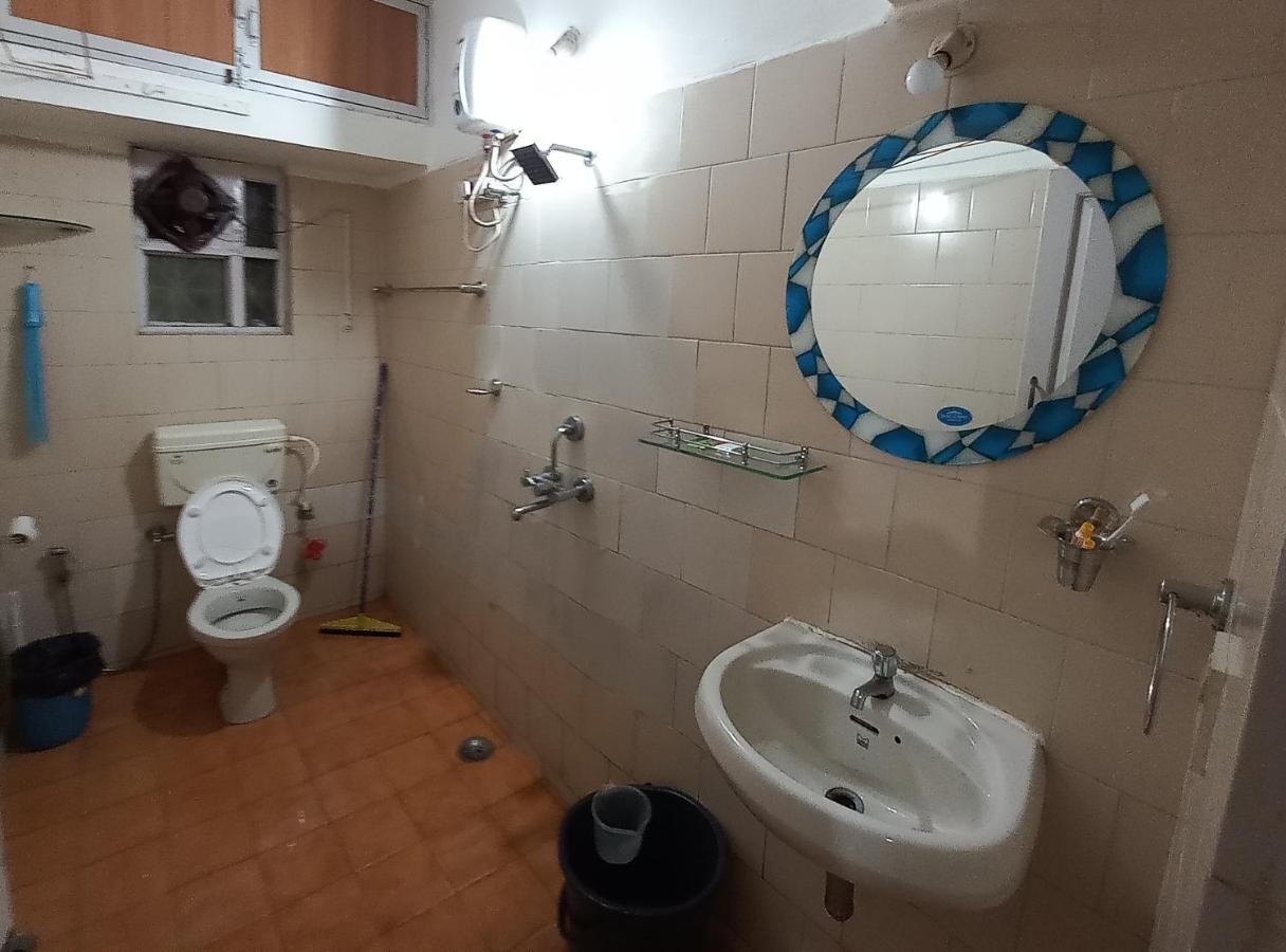 Contemporary Studio Apartment In Calangute, Goa ภายนอก รูปภาพ